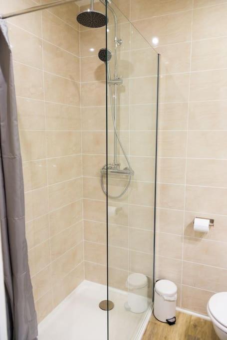 #36 Liberte, 5 Minutes De La Plage/ac Apartment